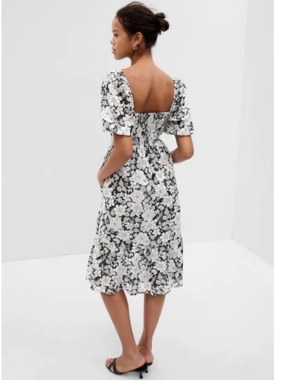 Gap NWOT Puff Short Sleeve Metallic Floral Midi Dress White Black Silver Medium - Picture 2 of 9